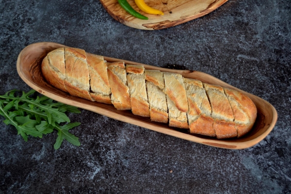 Baguette- & Brotschale rustikal aus Olivenholz Baguette- & Brotschale rustikal aus Olivenholz