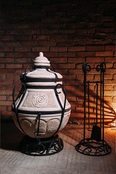 Amphora Tandoor “Aladdin Mini” mit Klappdeckel Amphora Tandoor “Aladdin Mini” mit Klappdeckel