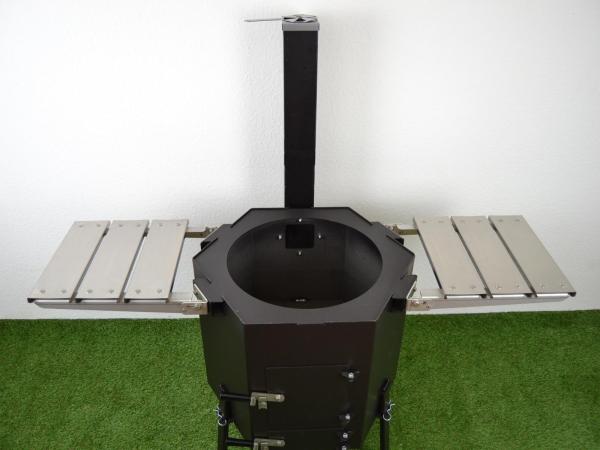 Utschak "Hexagon" mit Schornstein / Abzugsrohr aus Stahl ST37 Schwarz für Kasan 12 L Utschak "Hexagon" mit Schornstein / Abzugsrohr aus Stahl ST37 Schwarz für Kasan 12 L